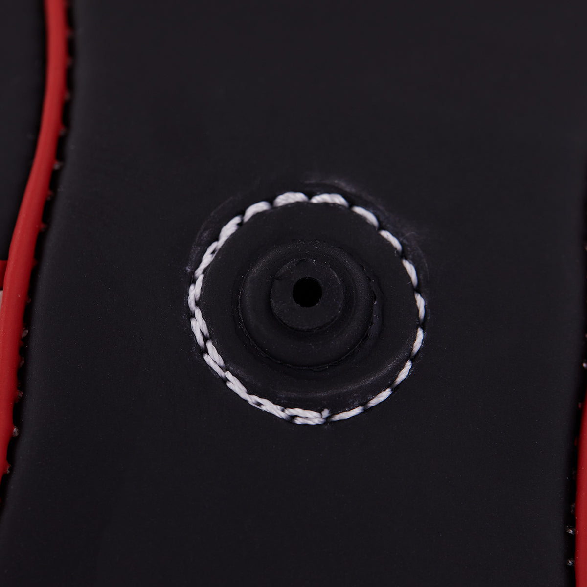 Brave Speed Bag - Black/White/Red