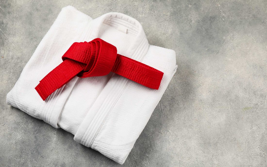 What Is the Difference Between Lightweight, Midweight, and Heavyweight Karate Uniforms?
