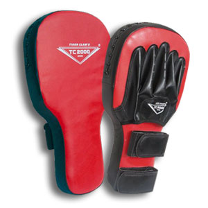 Extended Focus Mitt